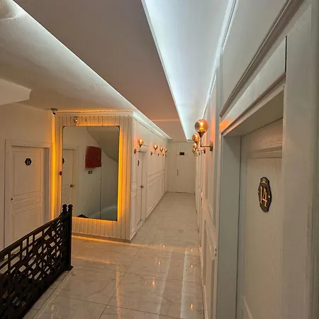 Bianco فندق Eskiomerler